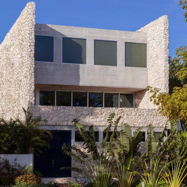 Caracol House by Lanza Atelier