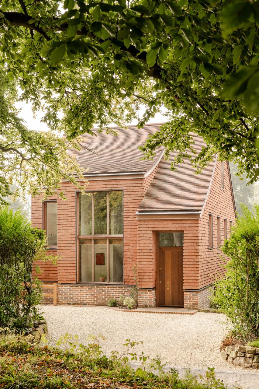 Front entrance to Clay Rise by Templeton Ford