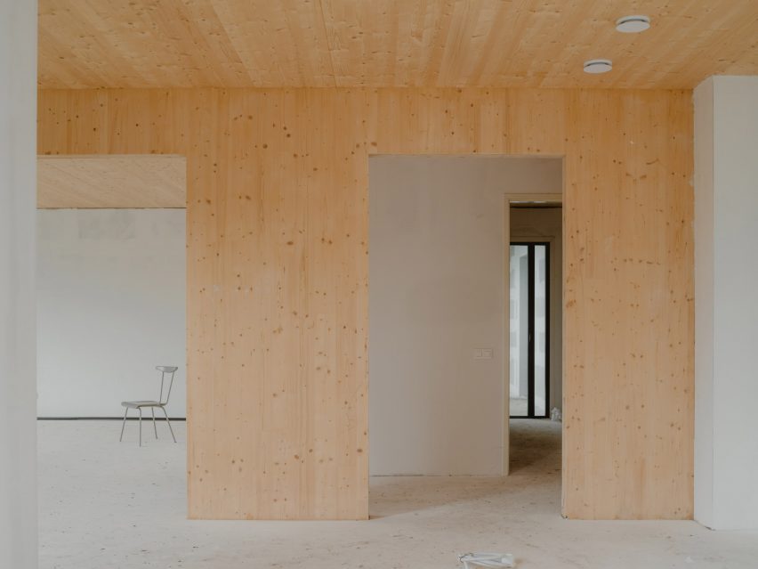 Common Woods by Space&Matter