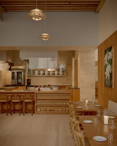 restaurant with open kitchen area 