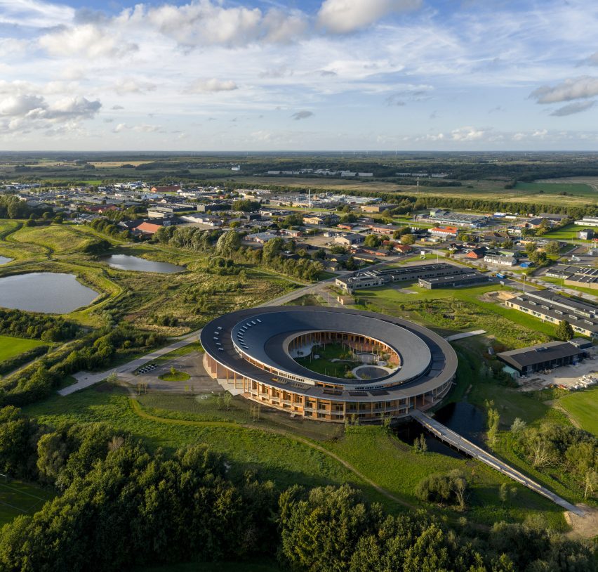 The Crafts College by Dorte Mandrup