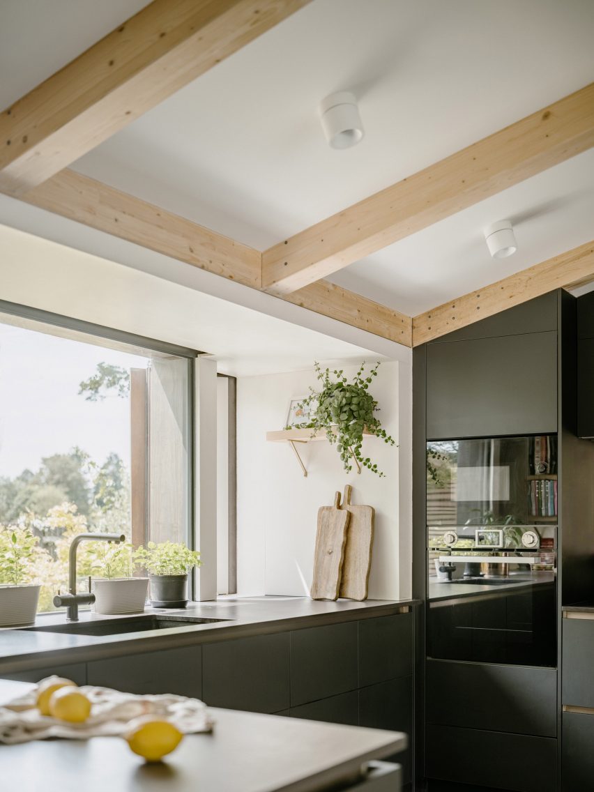 Kitchen in Float House by TiggColl