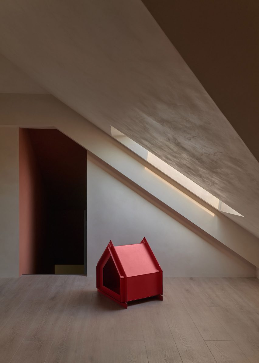 Shanghai Xijiao Residence by FOG Architecture