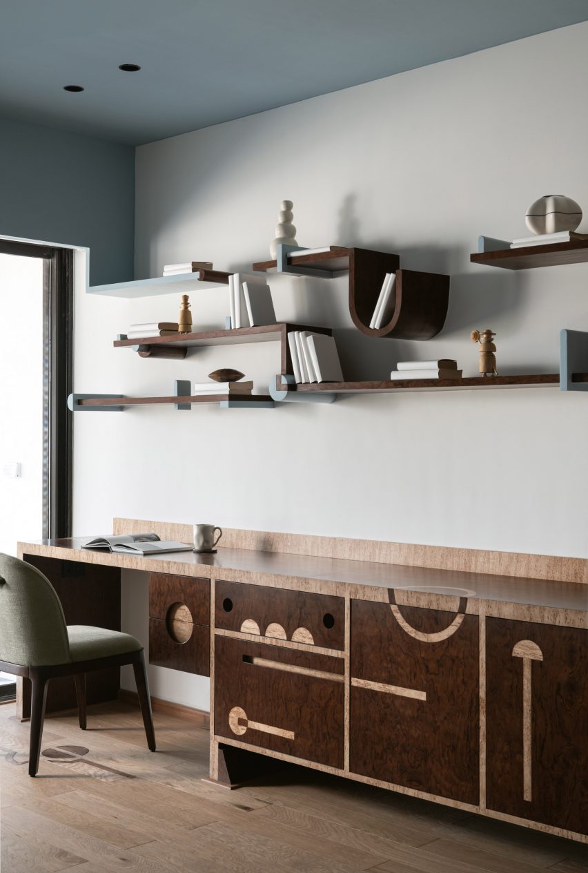 Gingham Dreams apartment in Mumbai by MuseLAB