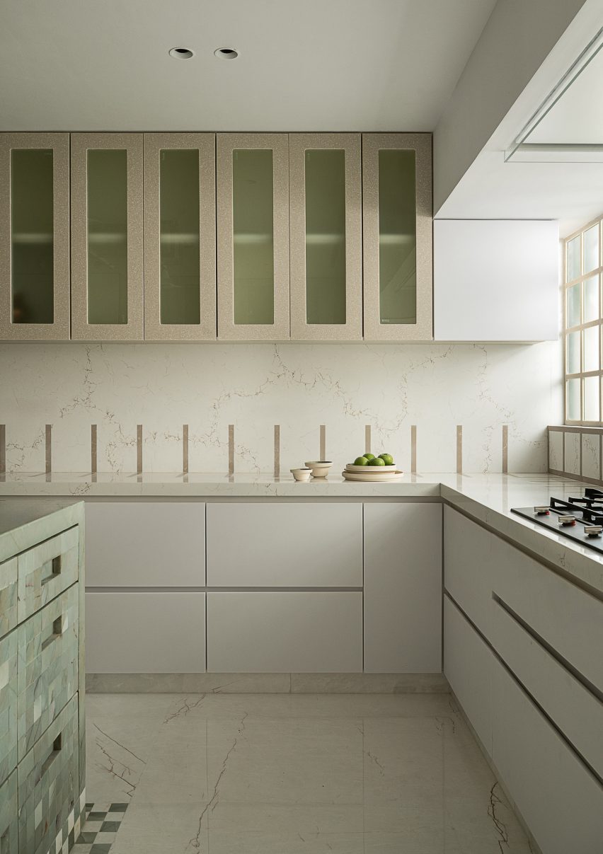 Gingham Dreams apartment in Mumbai by MuseLAB