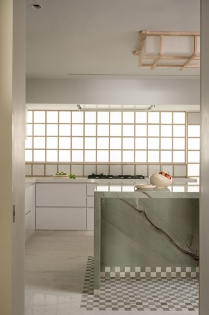 Gingham Dreams apartment in Mumbai by MuseLAB