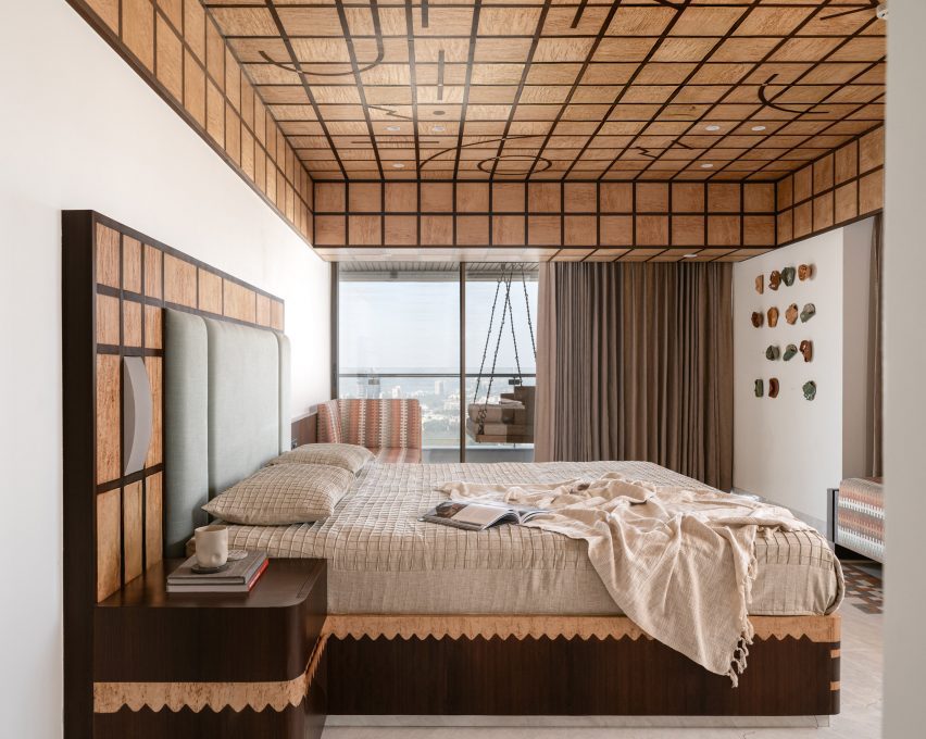 Gingham Dreams apartment in Mumbai by MuseLAB