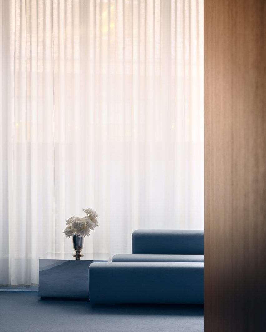 Globus Basel by Tutto Bene