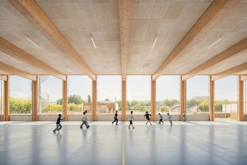 Groupe Scolaire Simone Veil by Le Penhuel & Associés