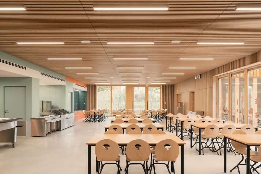 Groupe Scolaire Simone Veil by Le Penhuel & Associés