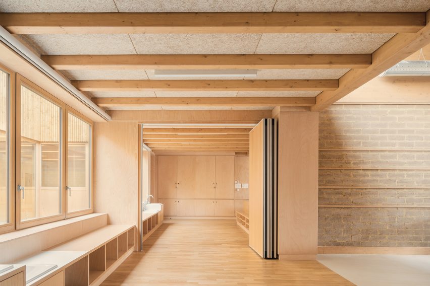 Groupe Scolaire Simone Veil by Le Penhuel & Associés