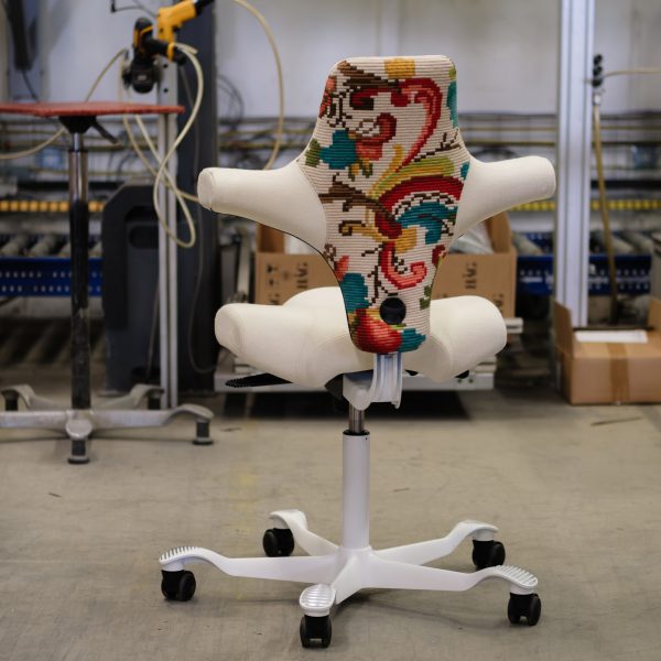 HÅG X Recouture Capisco task chair by Flokk