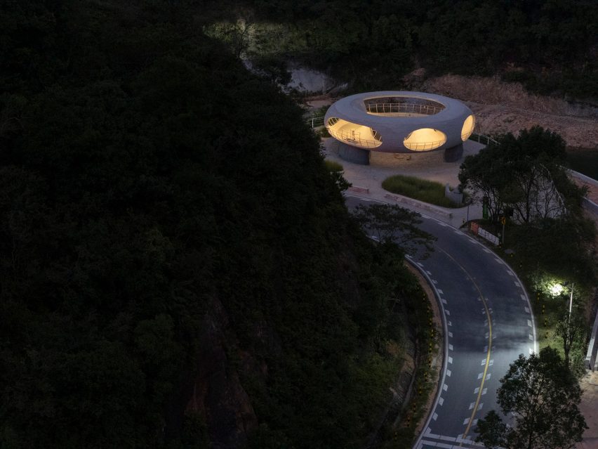 Resting Loop with Views pavilion by HCCH Studio