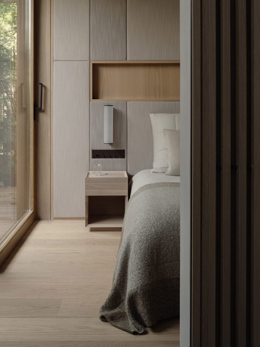 House in Minami-Azabu by Keiji Ashizawa