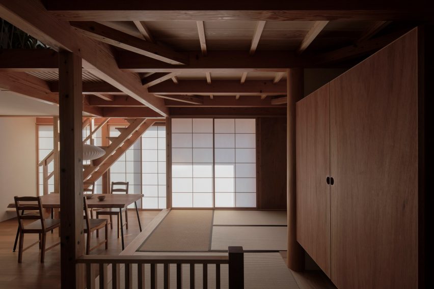 House in Saidera by Akio Isshiki Architects