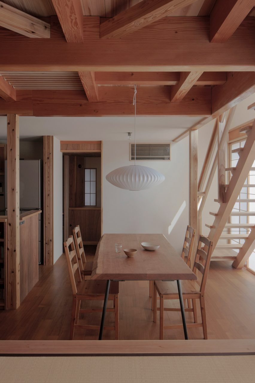 House in Saidera by Akio Isshiki Architects