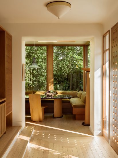 Paris house by Hauvette & Madani