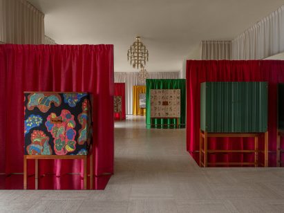 Standing Tall exhibition of Josef Cabinets at Svenkst Tenn
