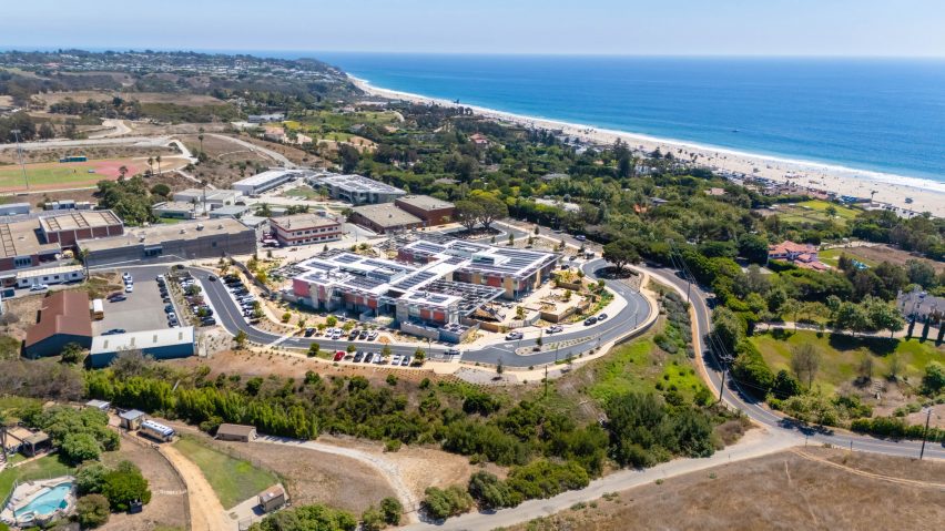 California school designed in response to environmental concerns