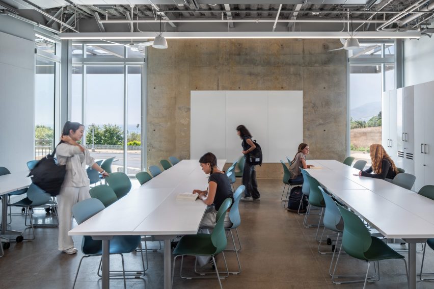 California school designed in response to environmental concerns