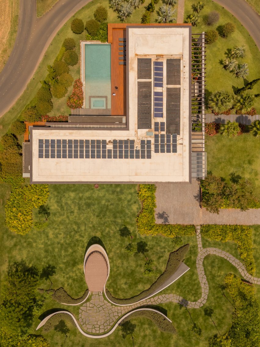 Nest Chapel in Brazil by Felipe Caboclo Arquitectura