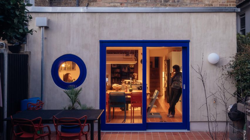 Peek-a-Blue by Nimtim Architects