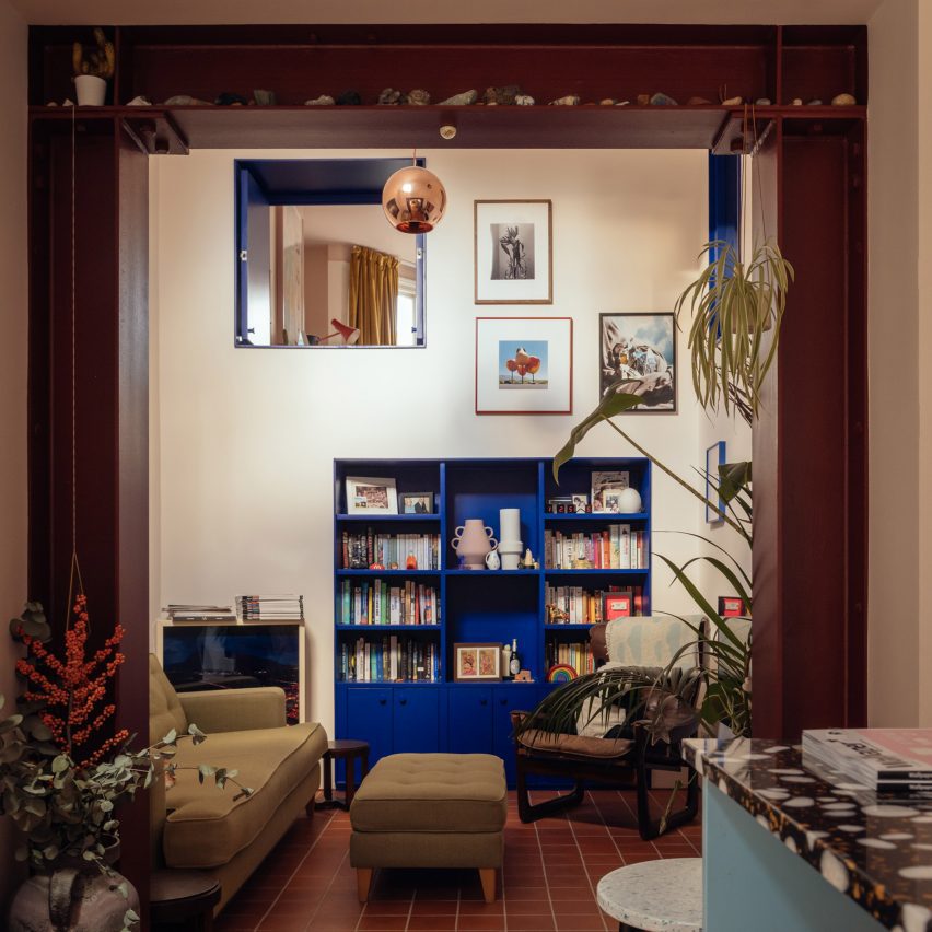 Peek-a-Blue by Nimtim Architects