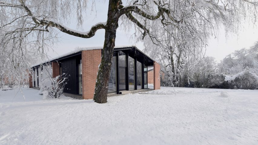 House Under the Poplars by OFIS Arhitekti