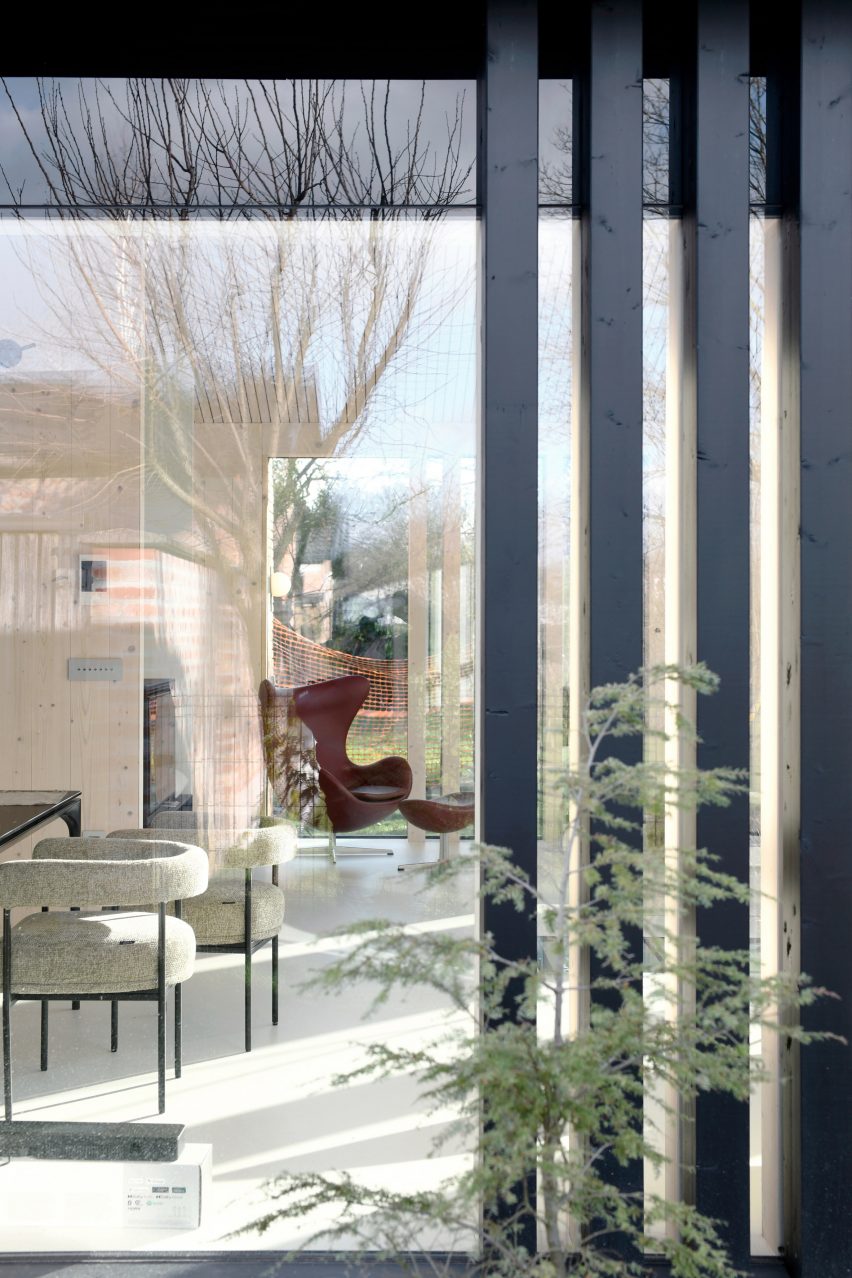 House Under the Poplars by OFIS Arhitekti