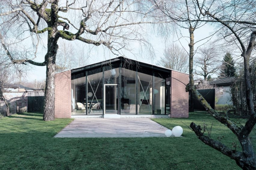 House Under the Poplars by OFIS Arhitekti
