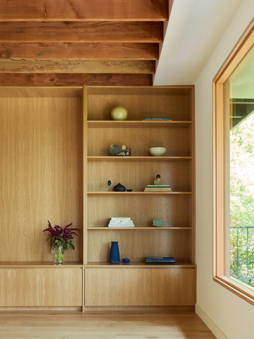 Pasadena hillside home by Cover Architecture
