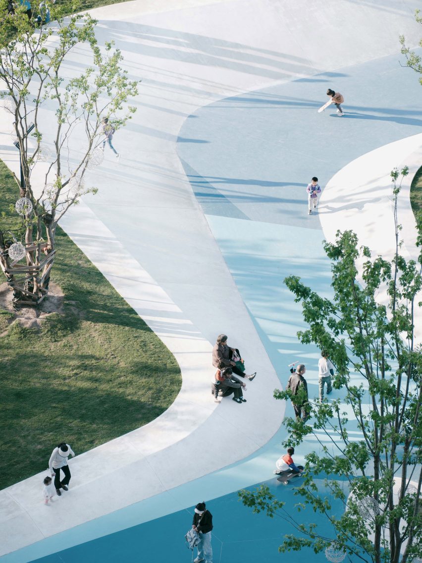 Huachiao Vibrant Sports Park by SoBA Architects