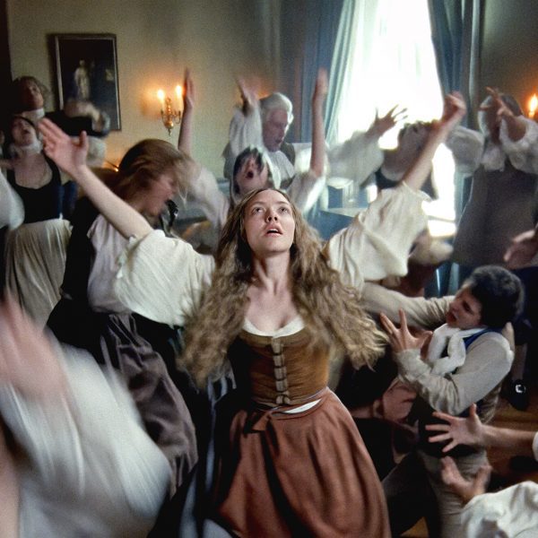 Amanda Seyfried and ensemble in THE TESTAMENT OF ANN LEE. Photo by Searchlight Pictures/William Rexer