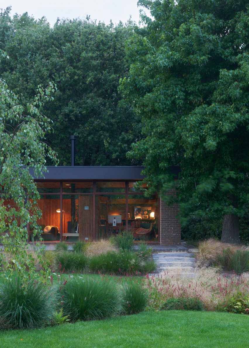 TH Residence by DeDraft