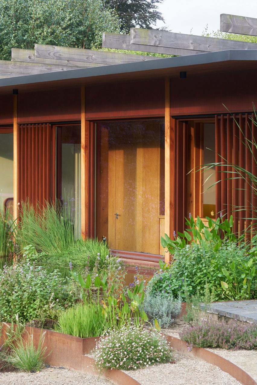 TH Residence by DeDraft