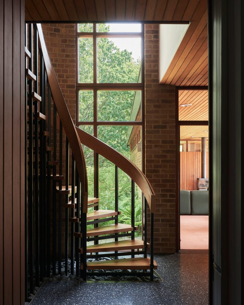 TH Residence by DeDraft