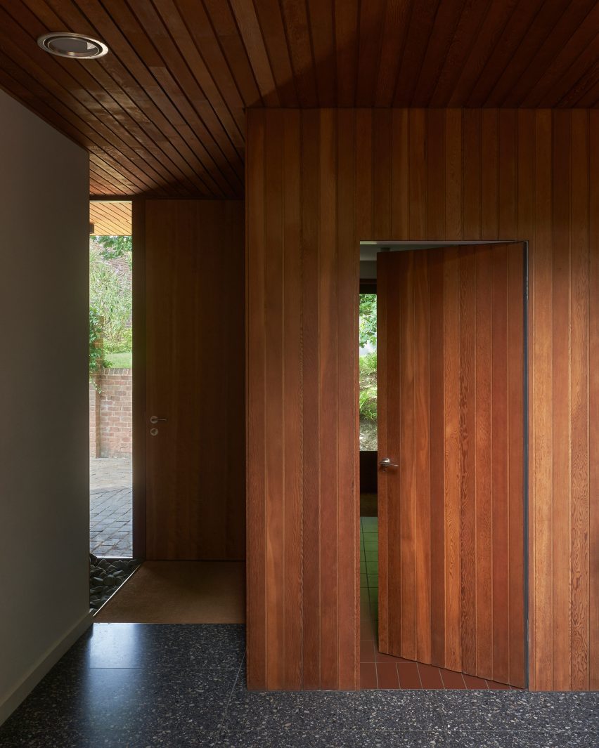 TH Residence by DeDraft