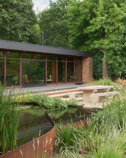TH Residence by DeDraft
