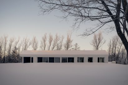 House in Canada by Atelier Kastelic Buffey