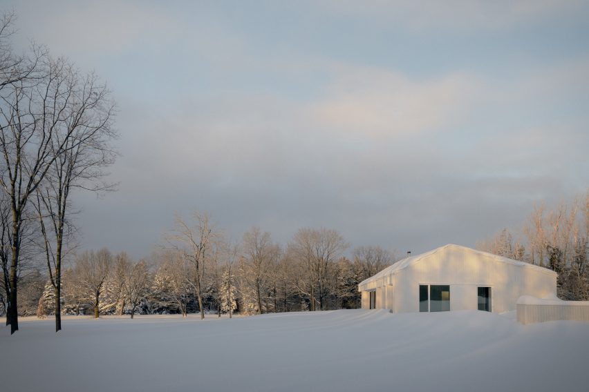 House in Mono, Ontario