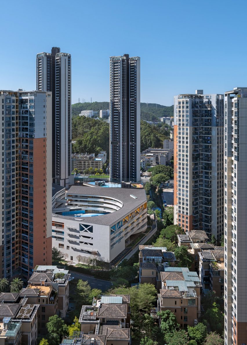 Hakka Academy Longgang Twin Stars by Urbanus