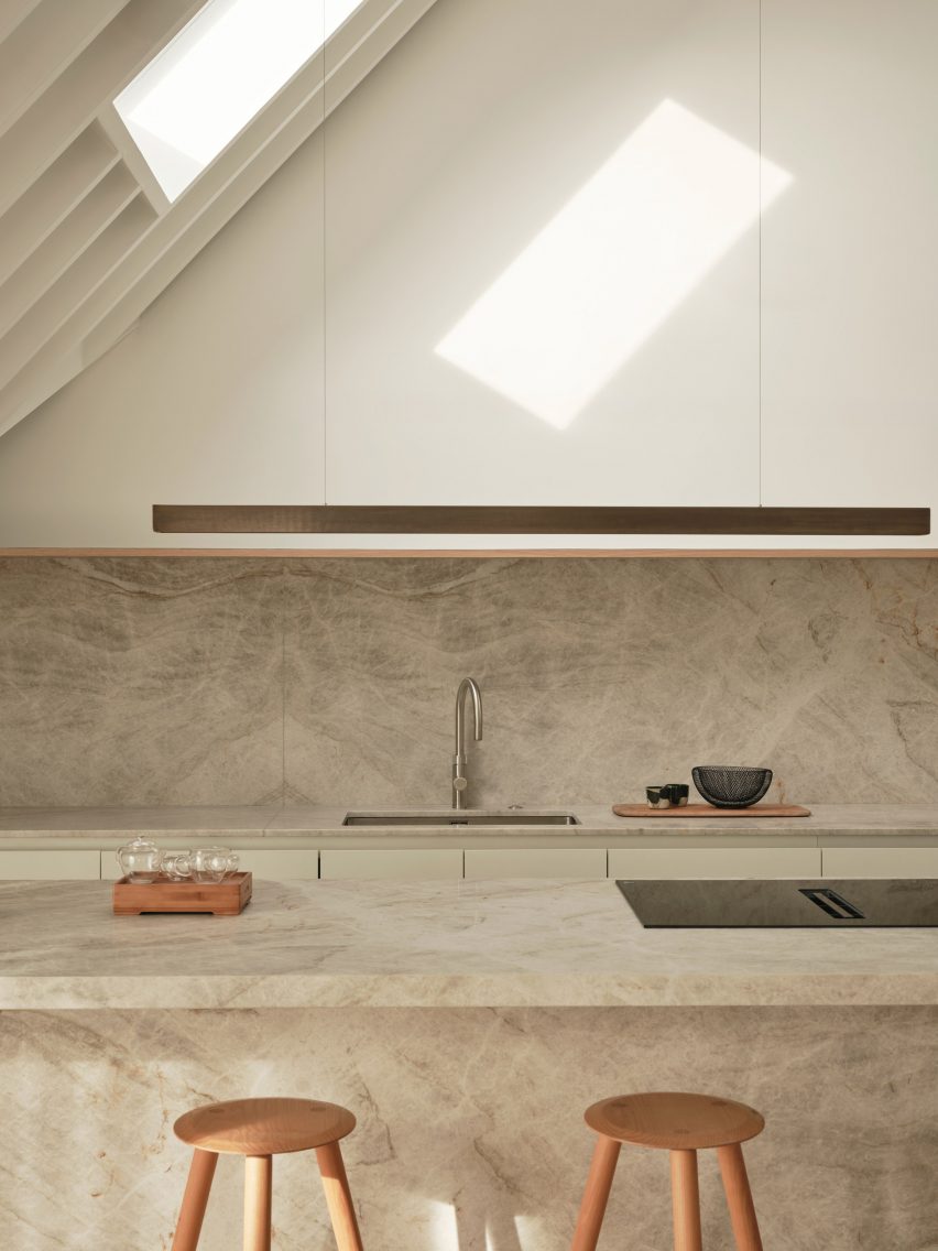 Vaulting Loft by Mata Architects