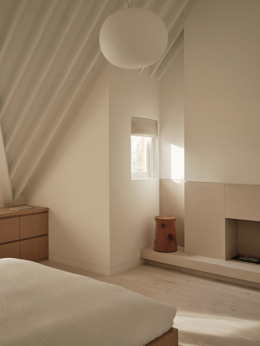 Vaulting Loft by Mata Architects