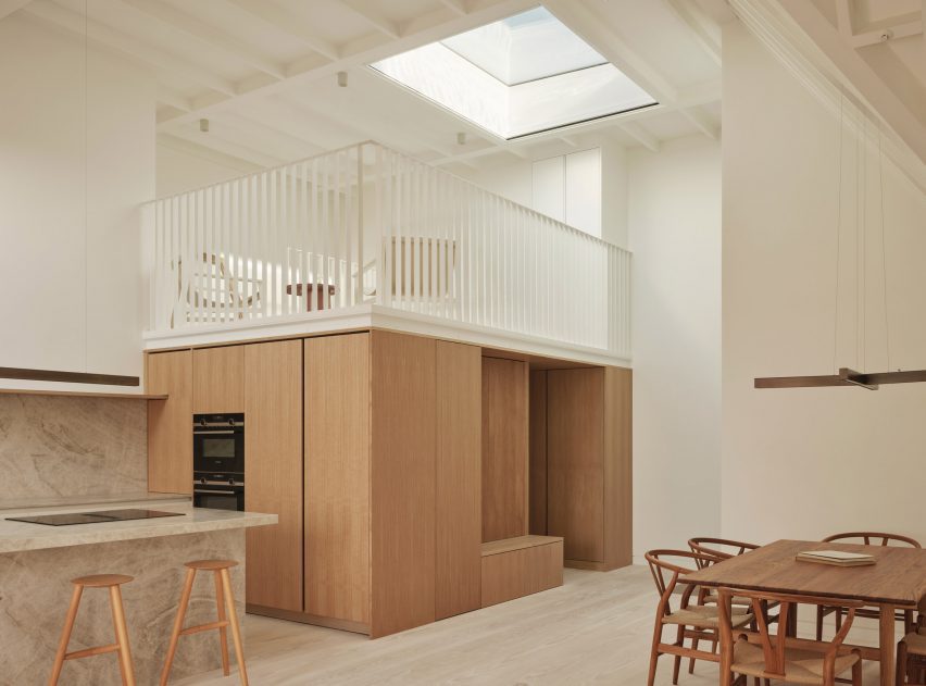 Vaulting Loft by Mata Architects