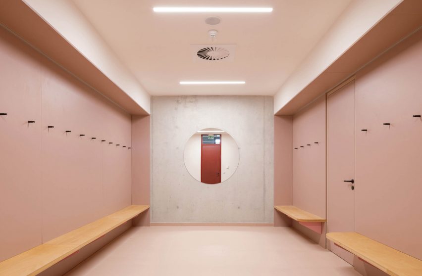 Vida Elementary School by Opočenský Valouch Architects
