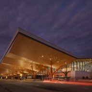 Pittsburgh Airport architecture