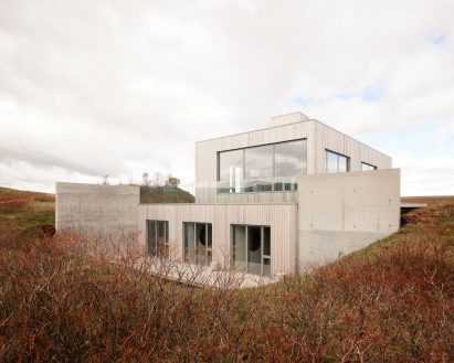 Rear view of the Swan Nest residence by Yrki Arkitektar