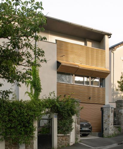 Timber louvres on 2in1 Houses at Noisy-le-Sec by MXarchitecture