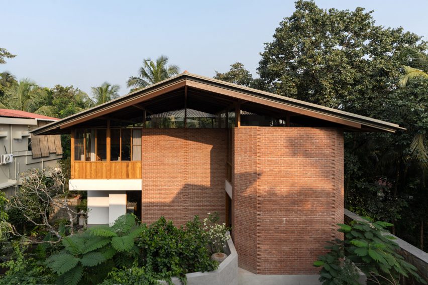 Ananda house by Thought Parallels Architecture