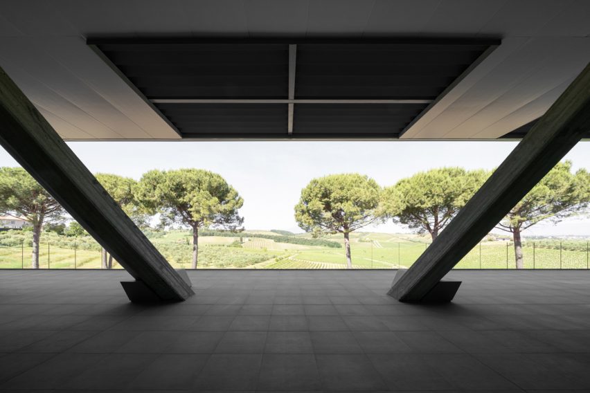 Balenciaga factory by Metrooffice Architetti